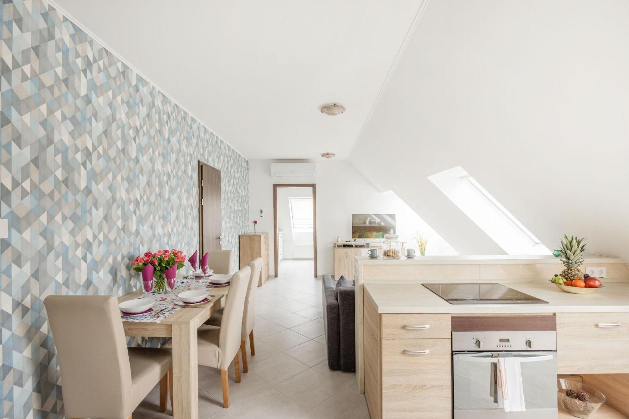 Grand Budapest Penthouse — Photos 1